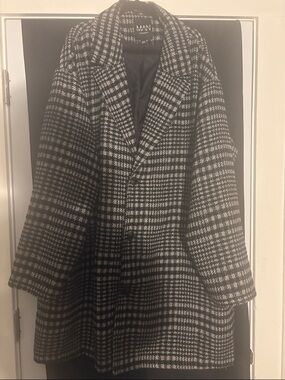 Black & White Houndstooth Pea Coat
